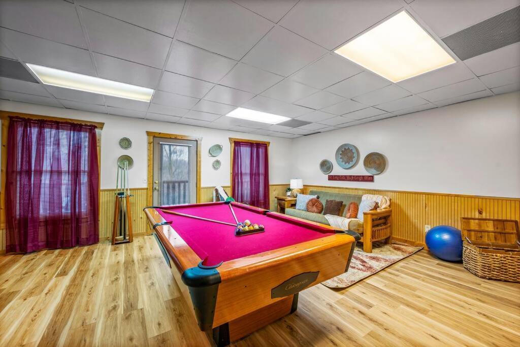 סביירוויל Log Cabin, Hot Tub, Fireplace, Pool Table & Views! מראה חיצוני תמונה